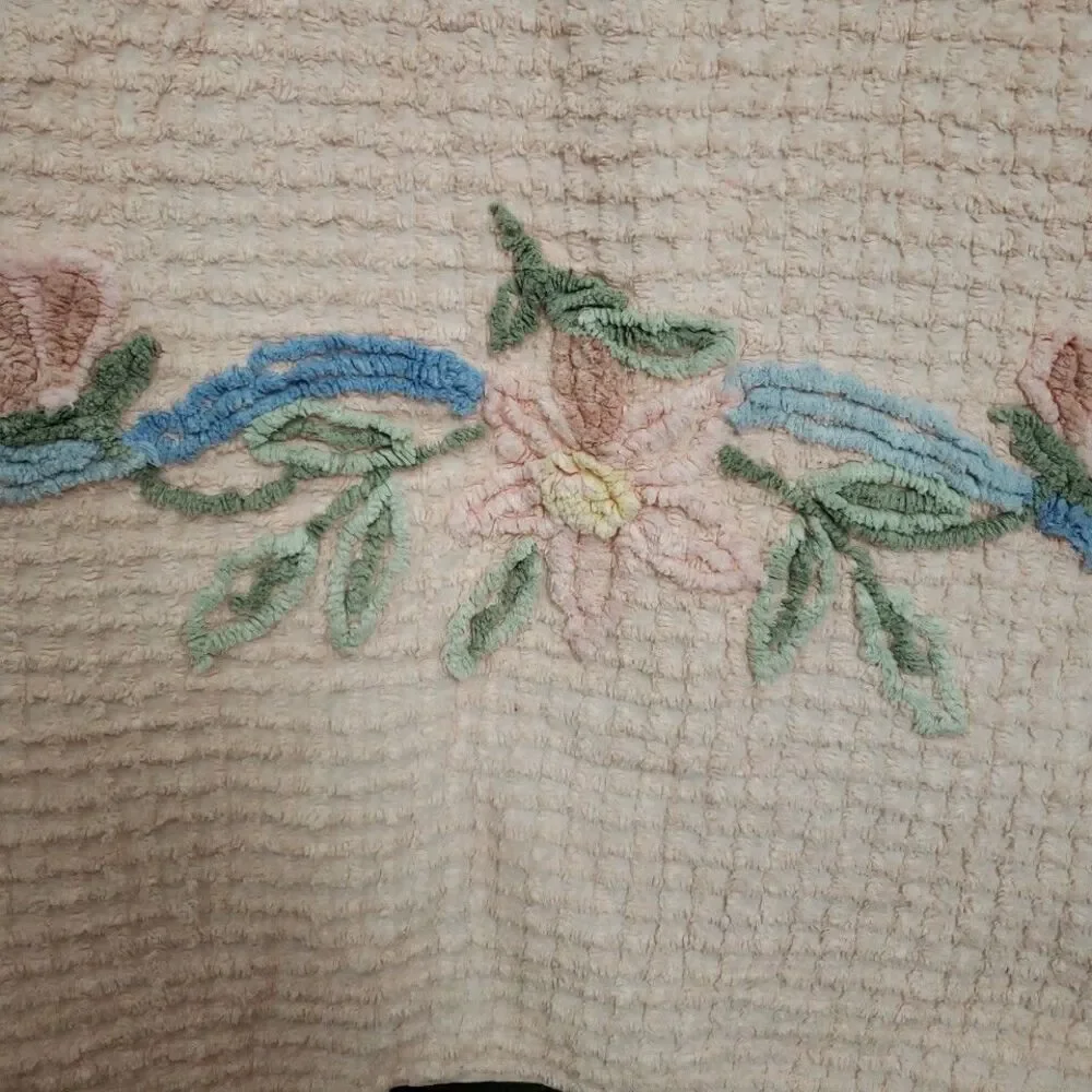 Vintage Chenille Bedspread 87
